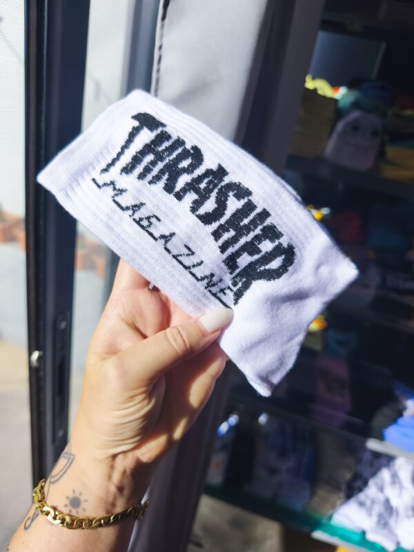 Media caña Thrasher blanca