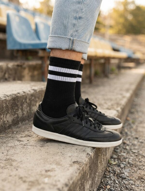 Tenis Old School negra y blanca