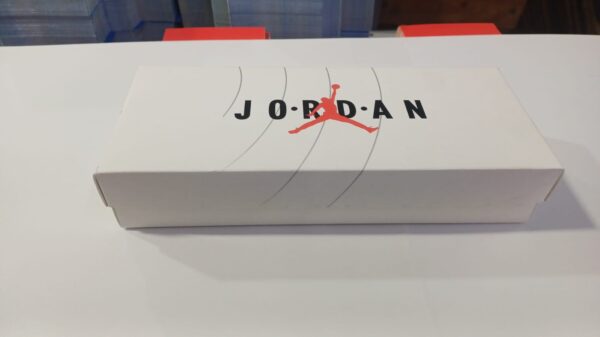 Box para tus medias Jordan