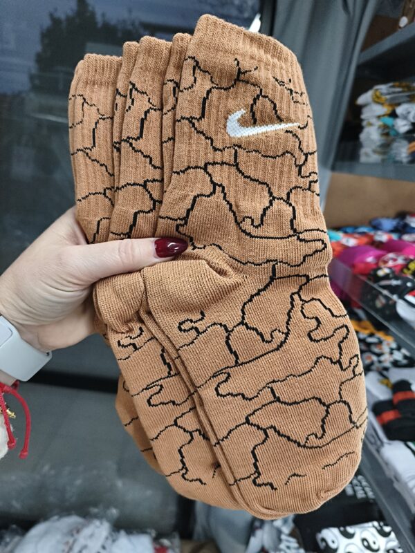 Tenis Nike mapa